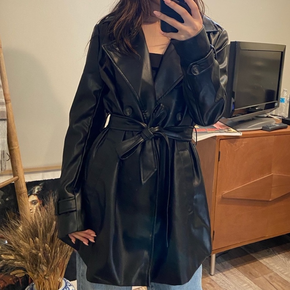 Dynamite Trench Coat size small